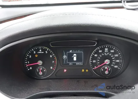 2017 Kia Sorento 3.3L Lx z USA, uszkodzony, nr VIN 5XYPGDA53HG197246